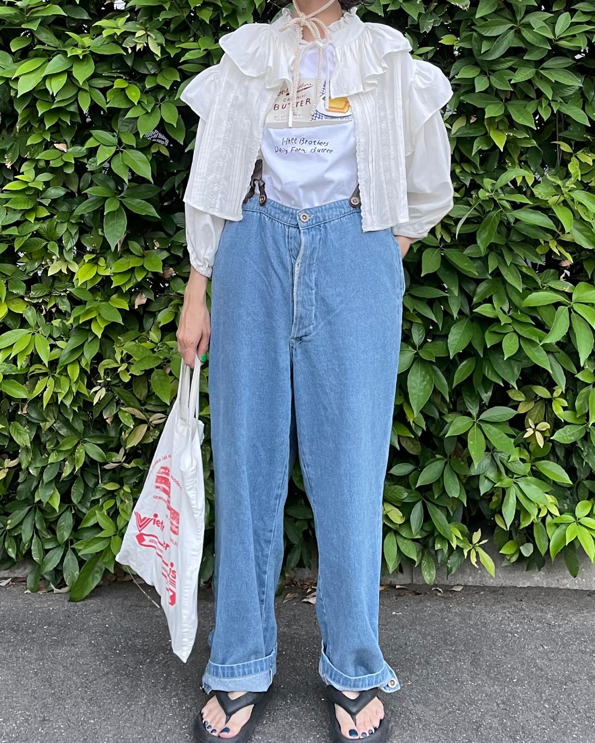 BUTTERグラフィックTシャツ - Image 4