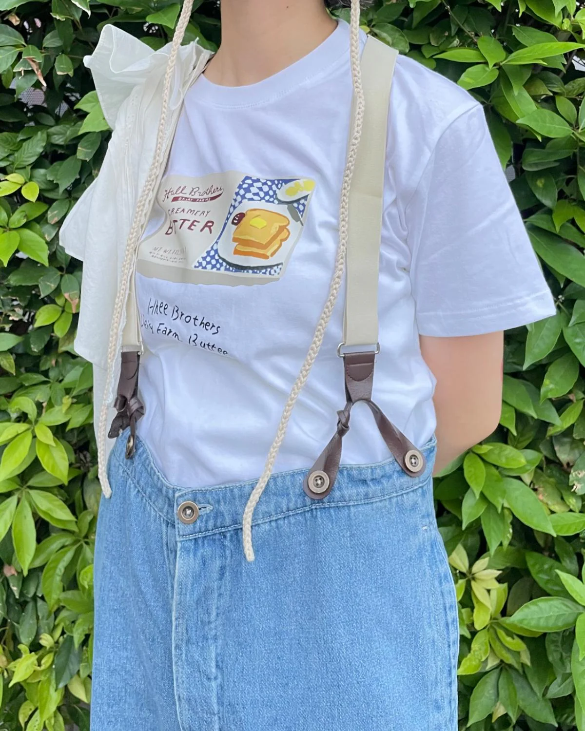 BUTTERグラフィックTシャツ - Image 5