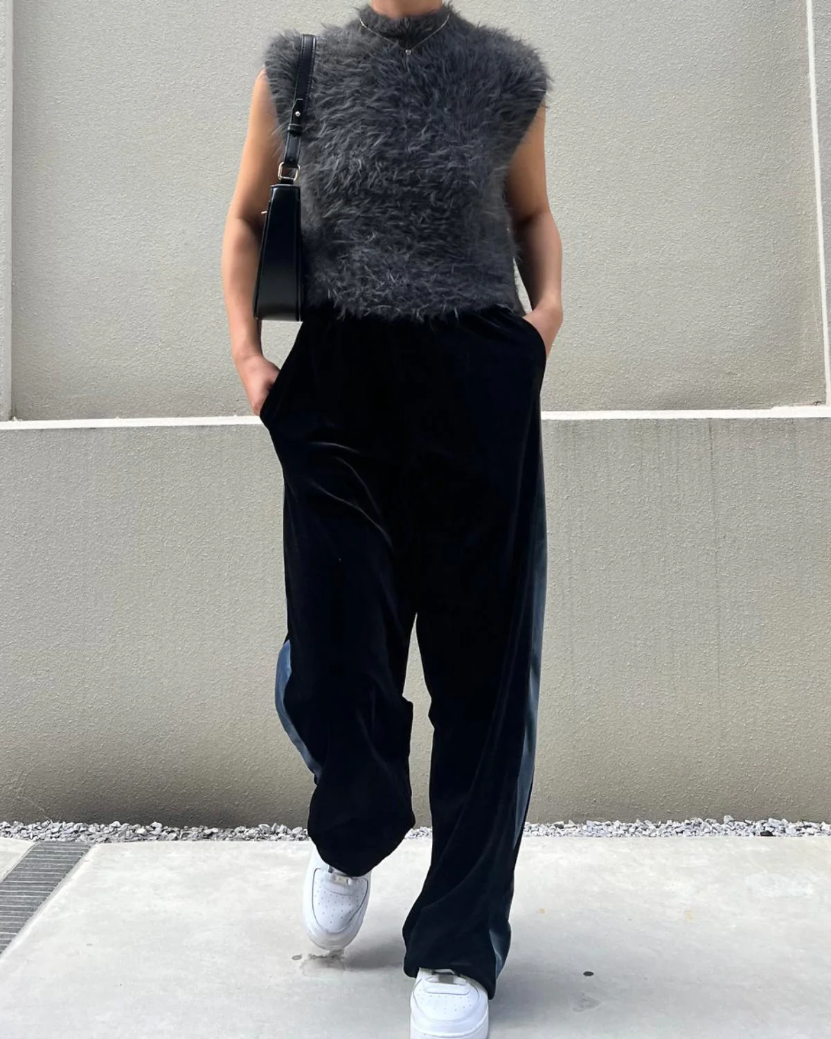 ベロアラインパンツ - Image 13