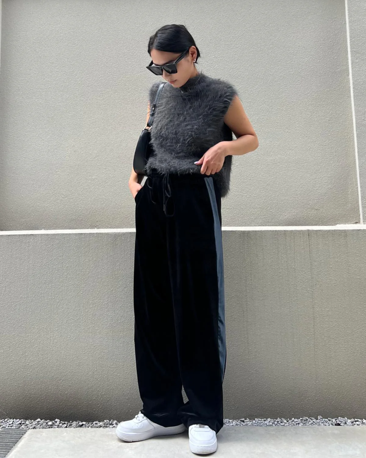 ベロアラインパンツ - Image 21