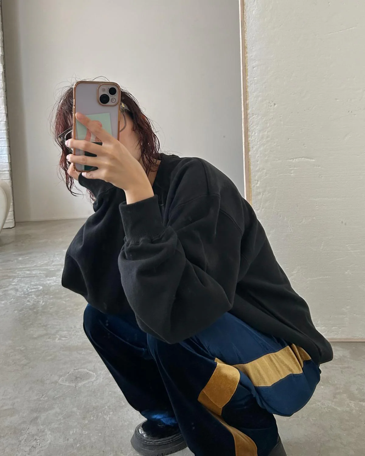 ベロアラインパンツ - Image 6