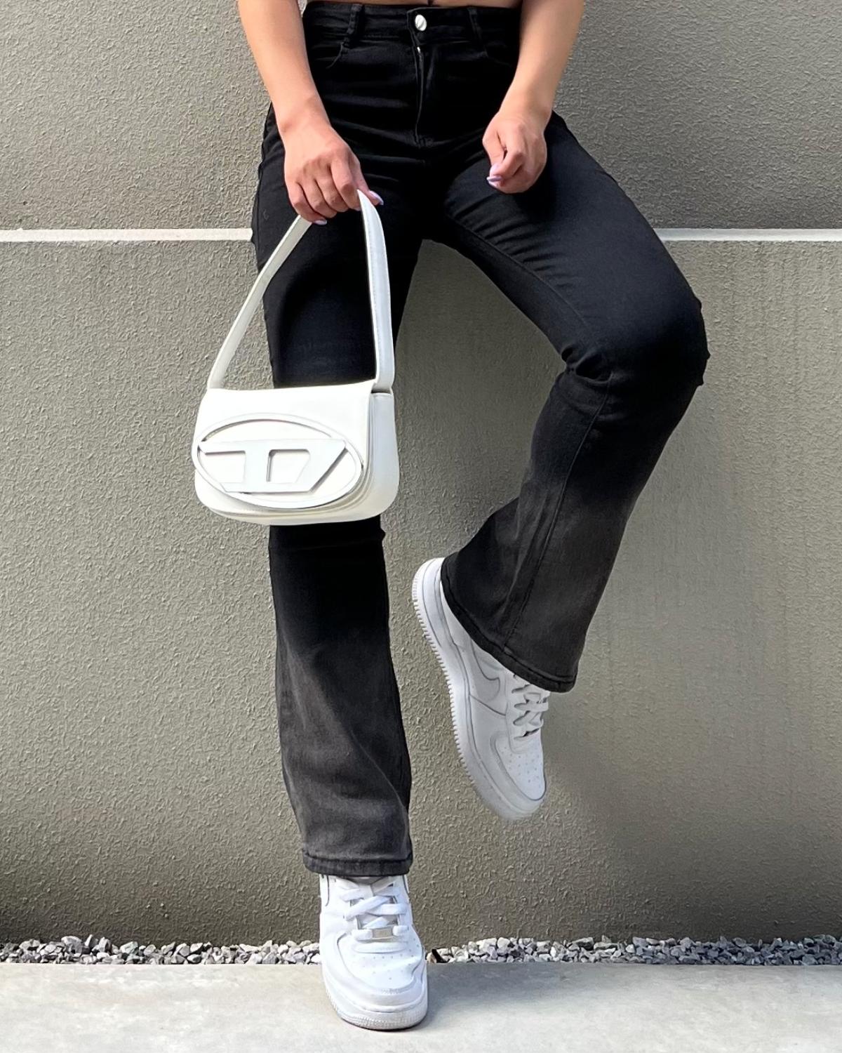 グラデーションフレアデニムパンツ - Image 10