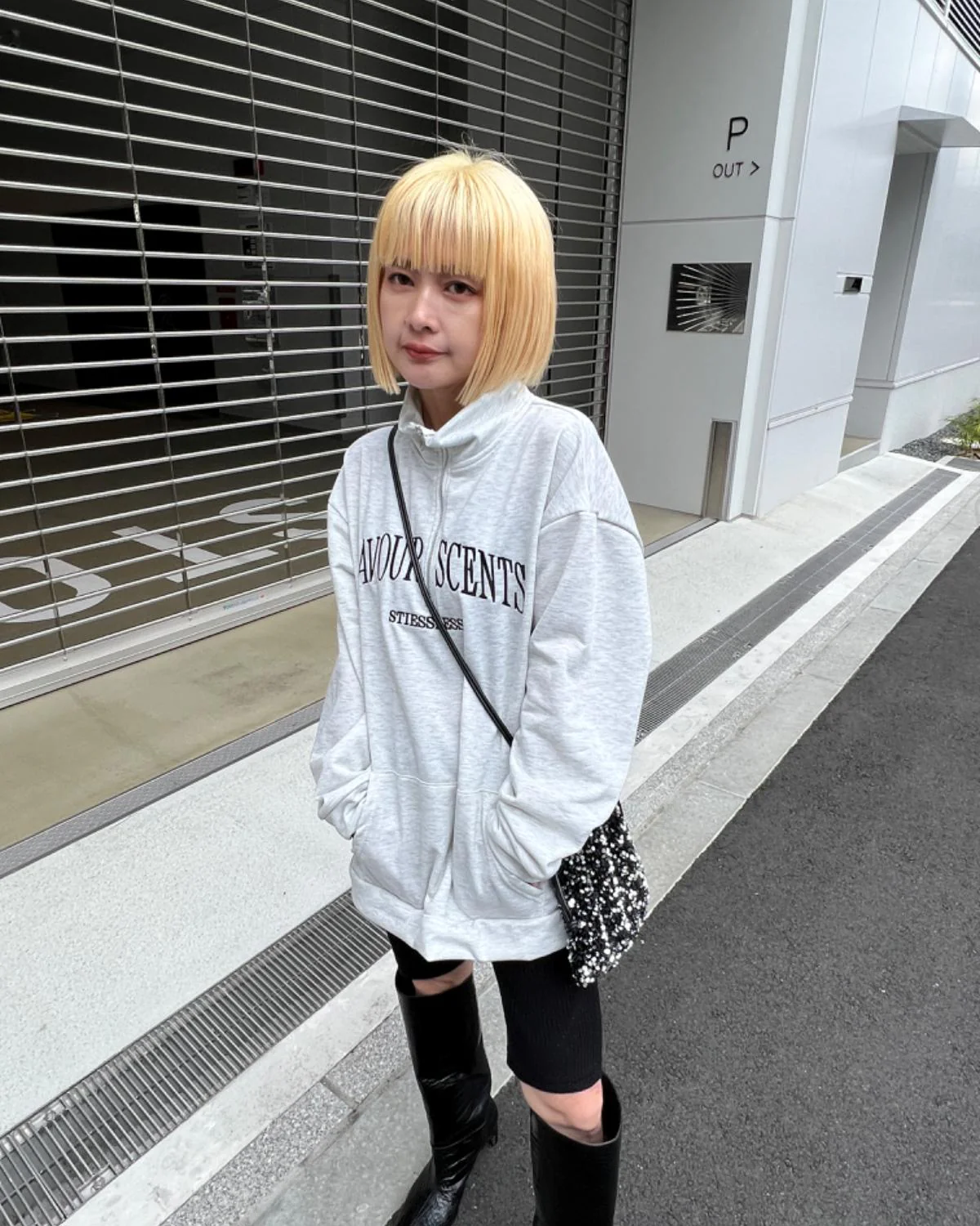 ハーフジップロゴスウェット - Image 13