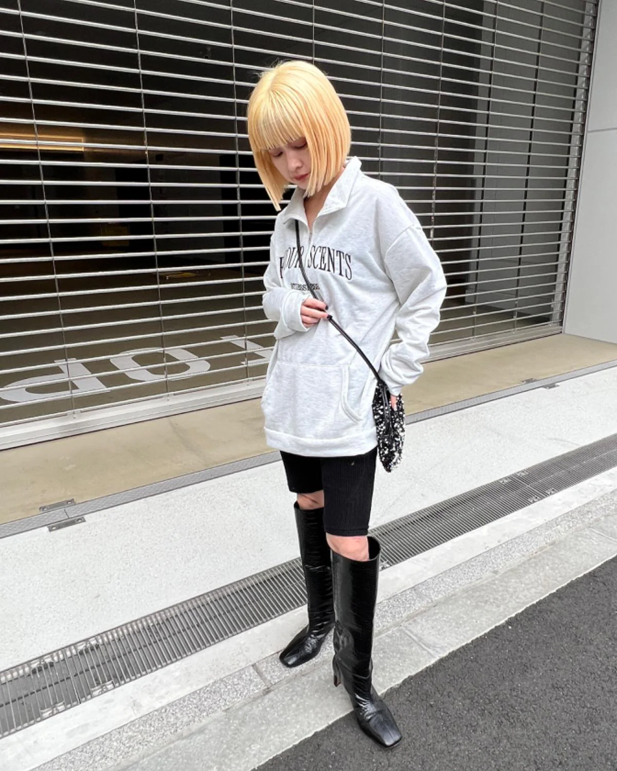 ハーフジップロゴスウェット - Image 18
