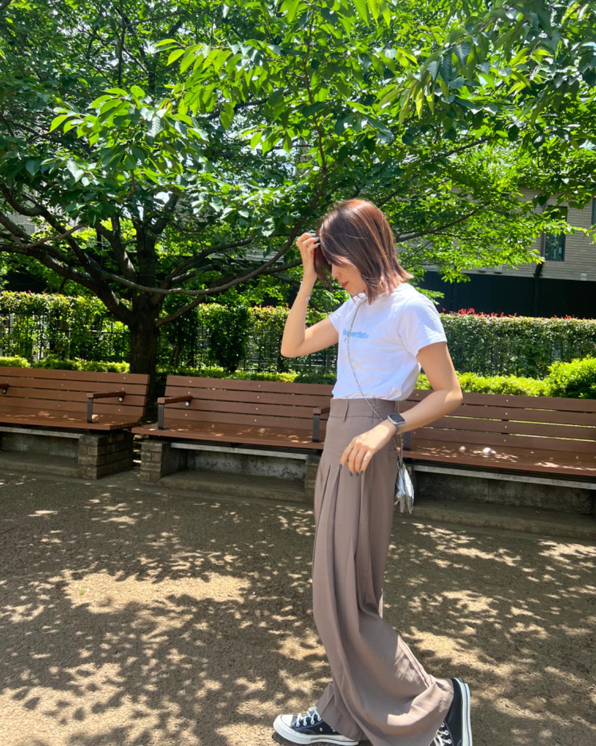 タックワイドフレアパンツ - Image 9