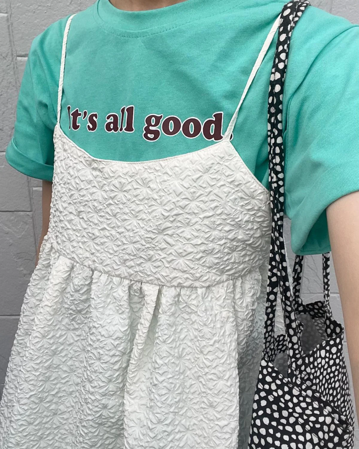 ロゴグラフィックTシャツ - Image 6
