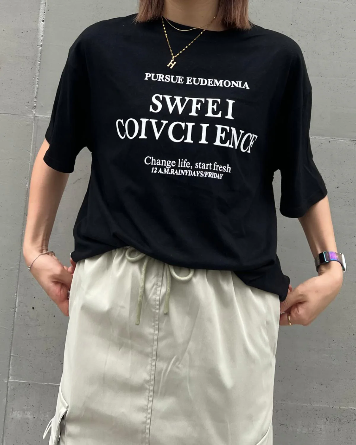 ロゴプリントTシャツ - Image 4