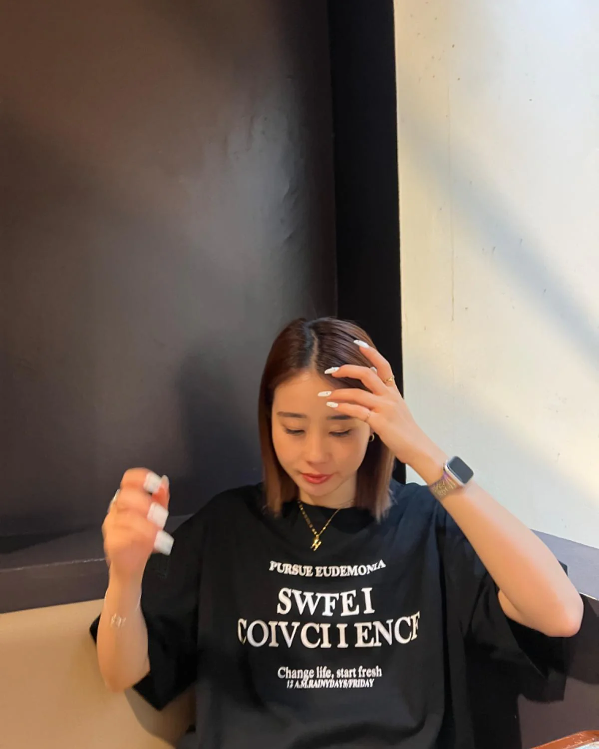 ロゴプリントTシャツ - Image 5