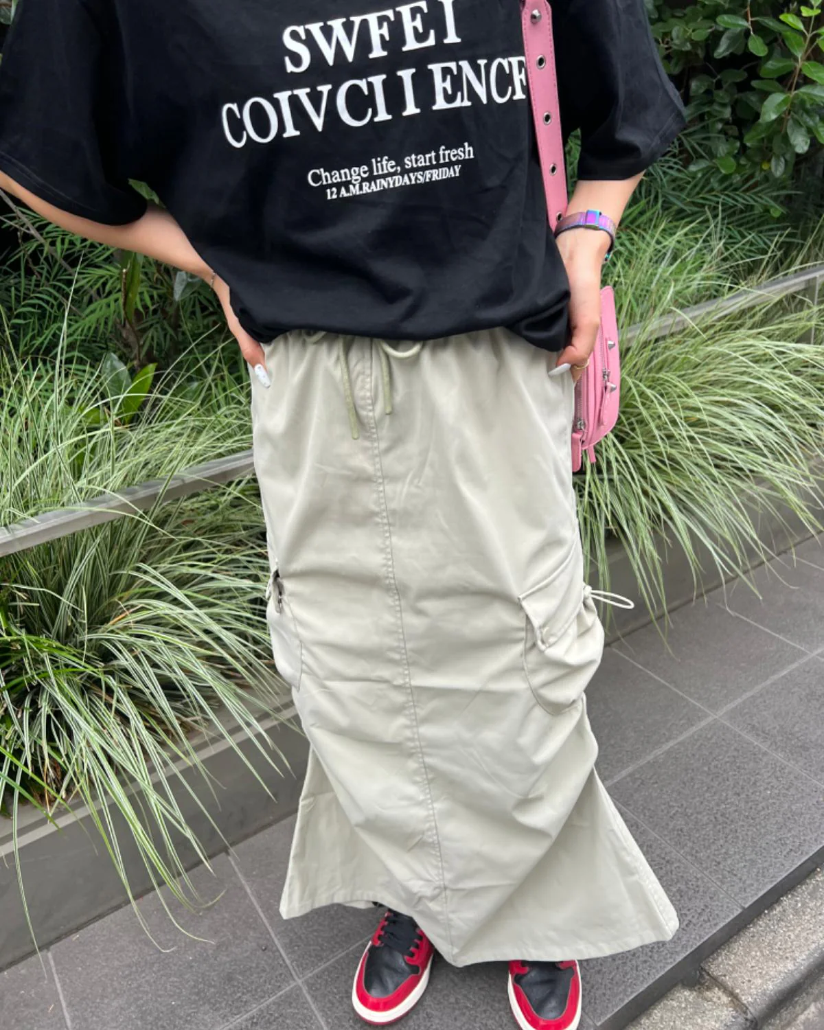 ロゴプリントTシャツ - Image 8