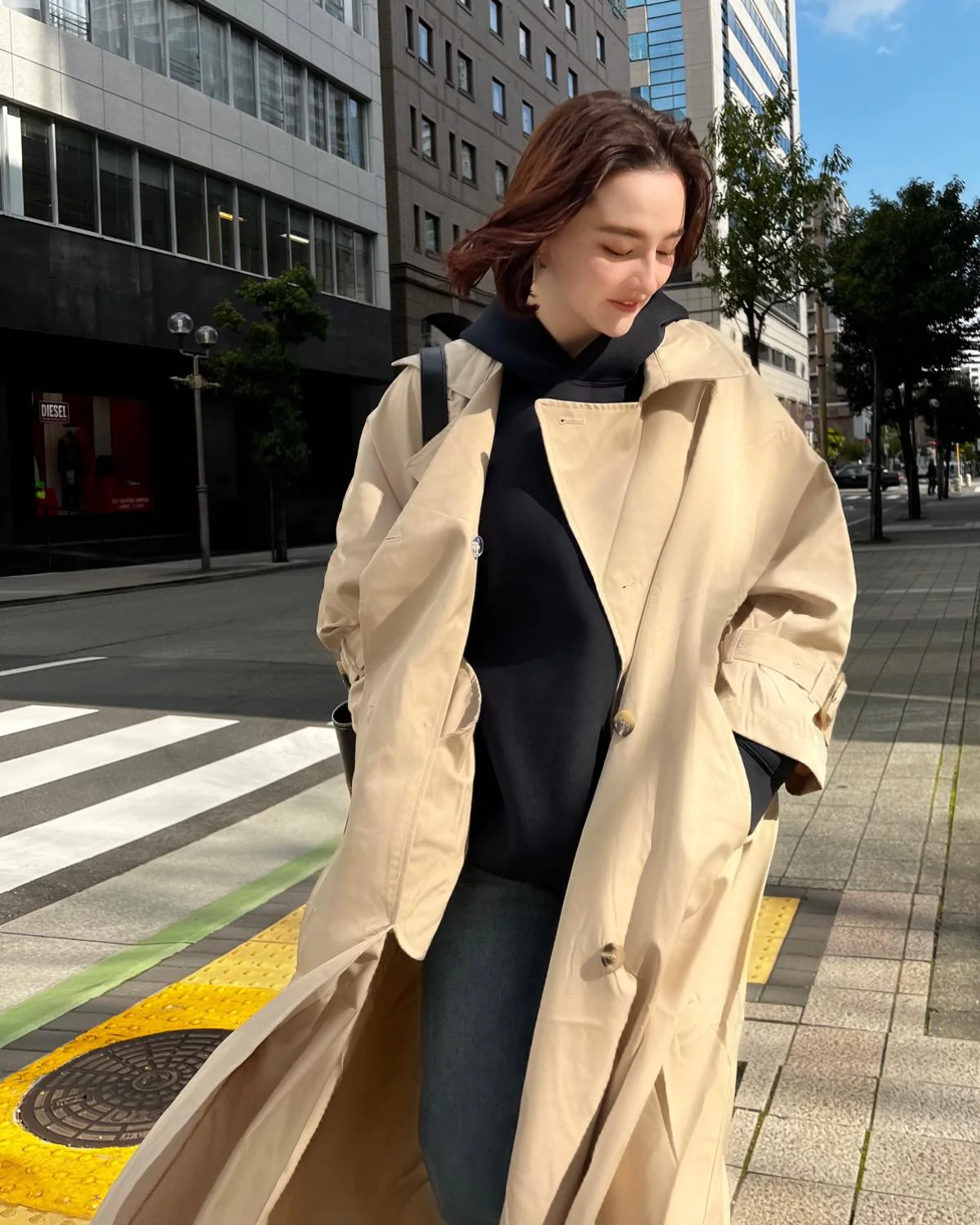 エステルツイルトレンチコート - Image 18