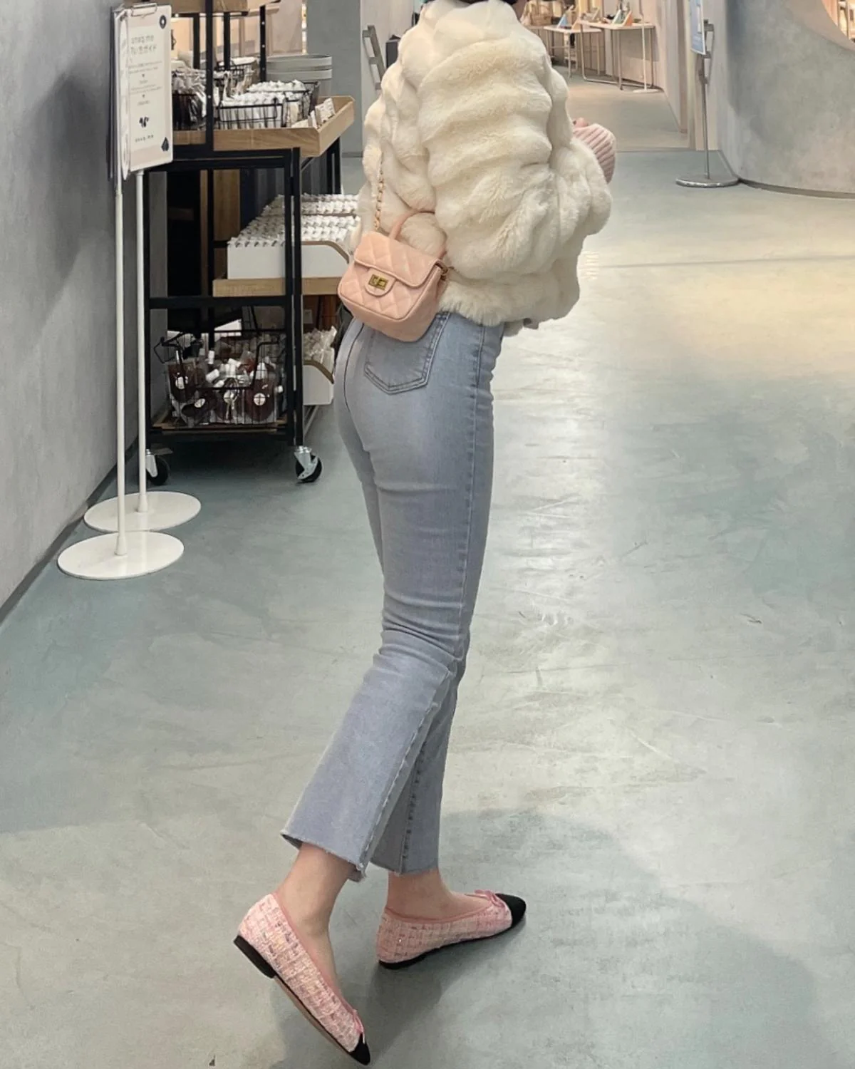 ウエストデザインフレアパンツ - Image 9