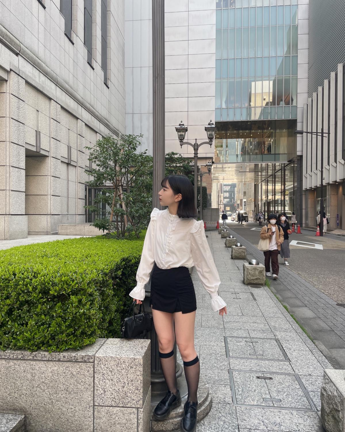 サイドスリットミニスカパン - Image 20
