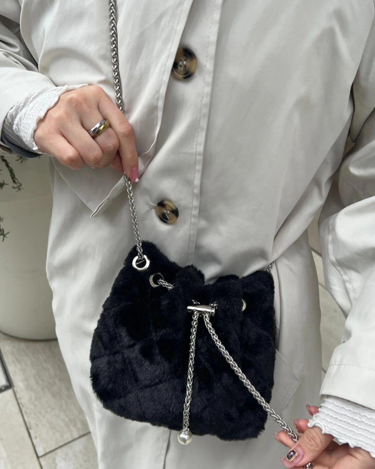 ファーキルトチェーンバッグ - Image 7