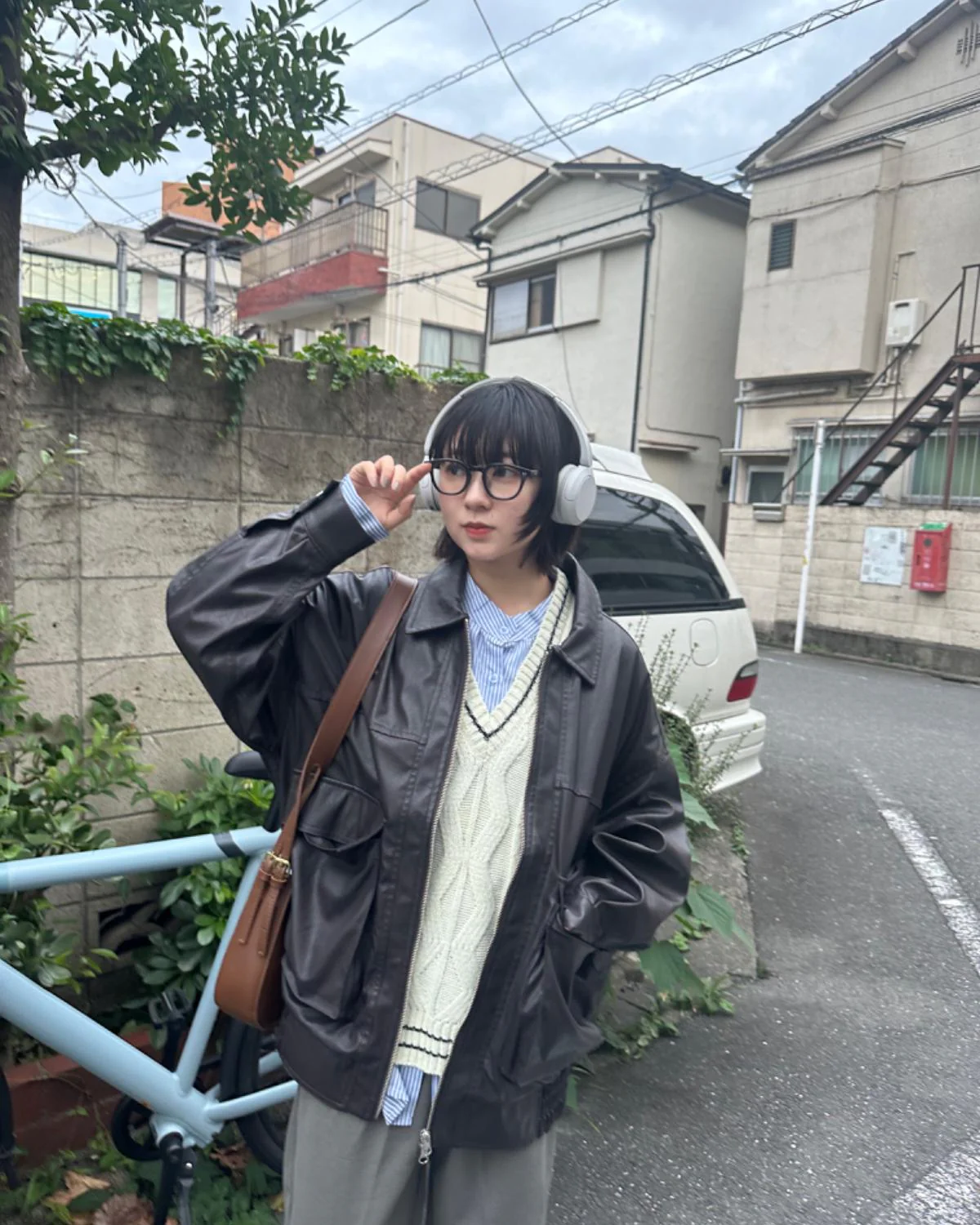ラインデザインニットベスト - Image 2