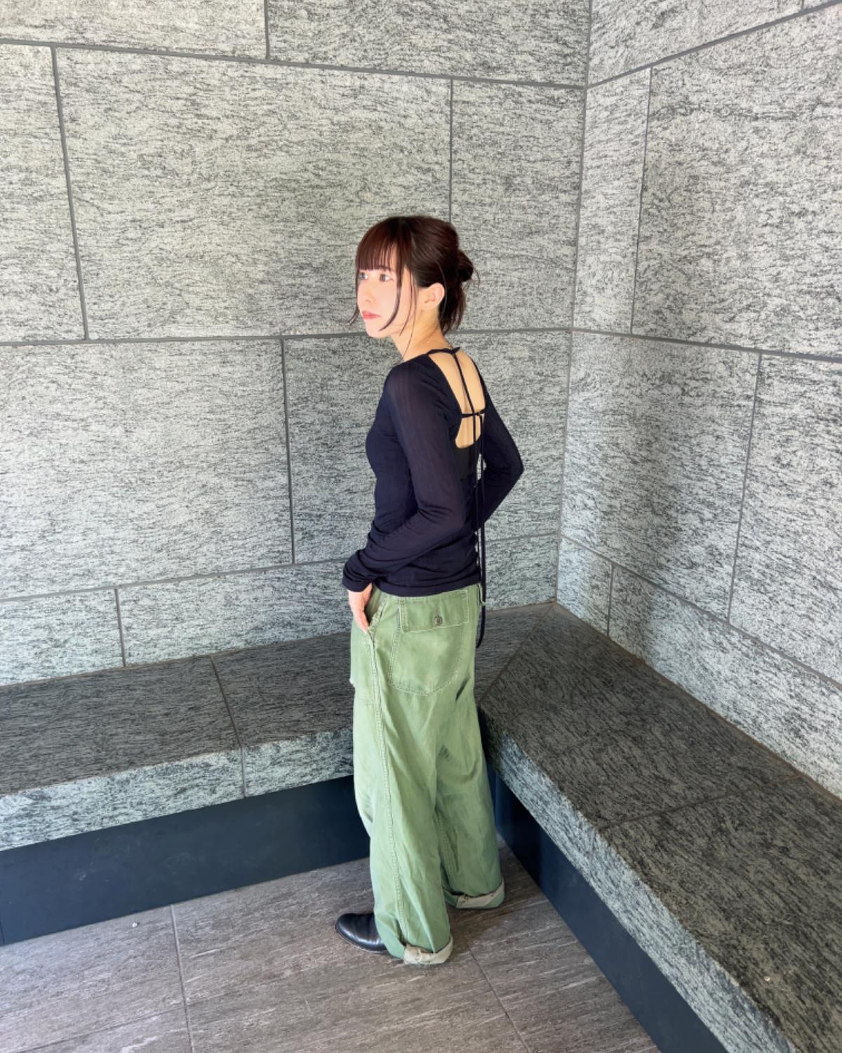 バックデザインロンT - Image 3
