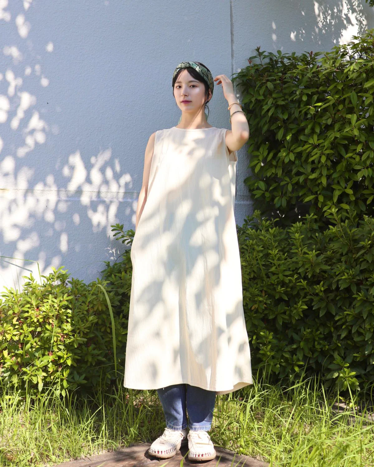 バックオープンデザインワンピース - Image 4