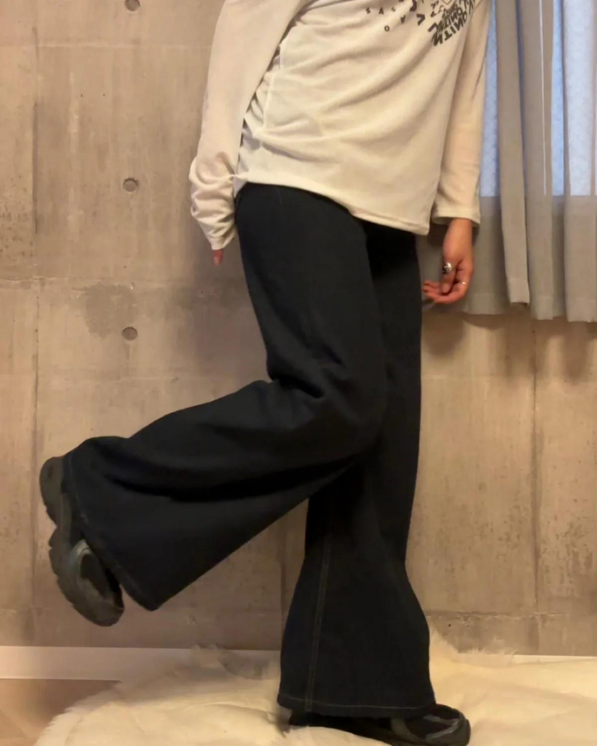 スタンダードワイドデニムパンツ - Image 2