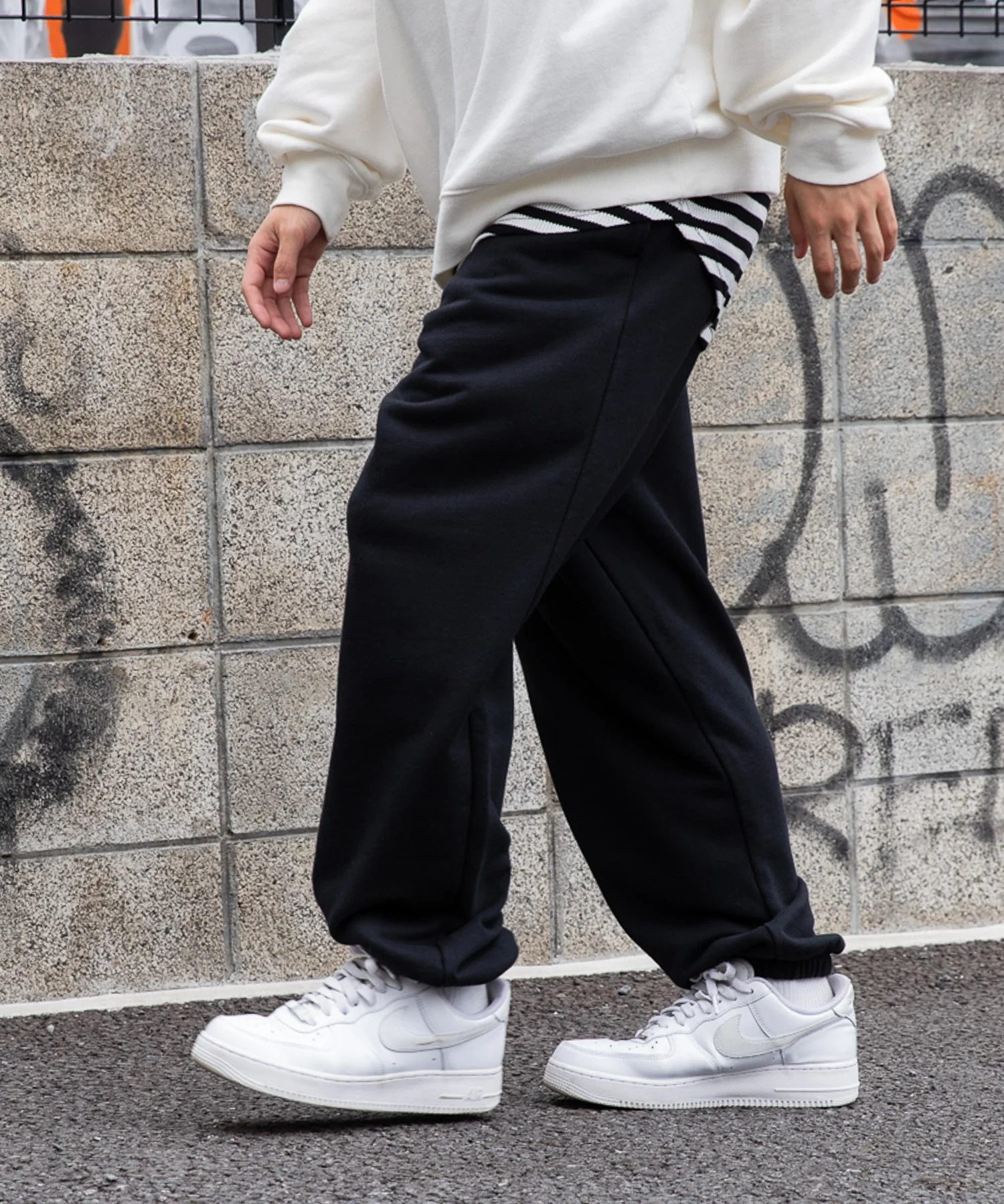 スタンダードスウェットパンツ - Image 16