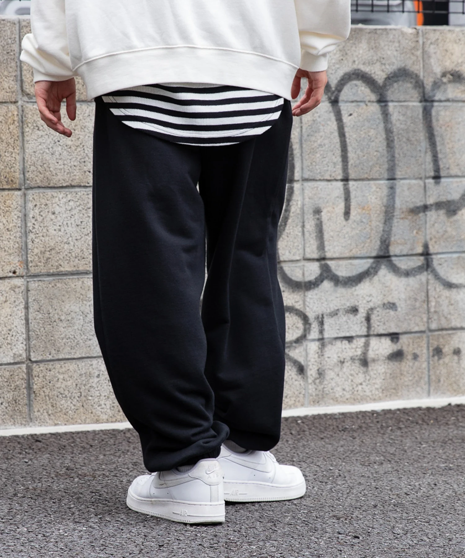 スタンダードスウェットパンツ - Image 17