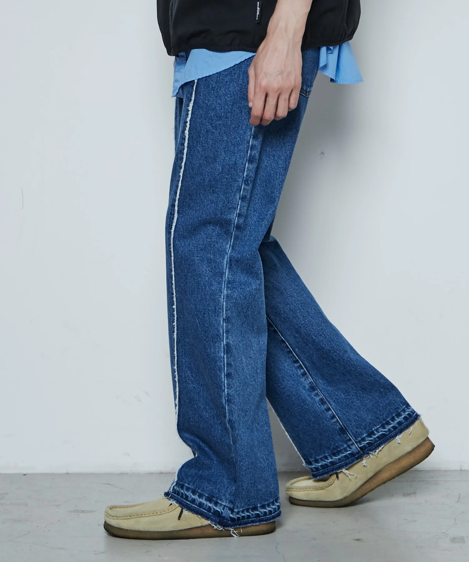 フリンジフレアデニムパンツ - Image 13