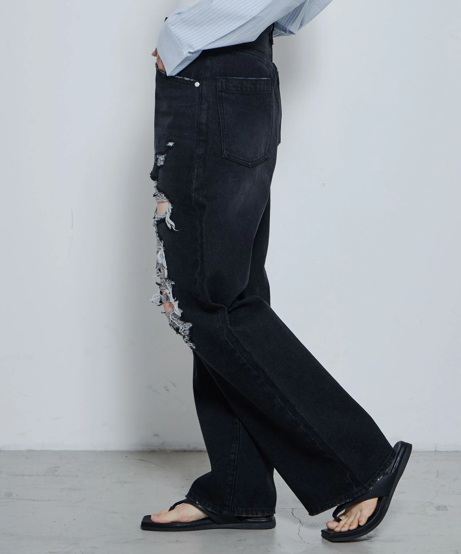 ダメージデニムワイドパンツ - Image 24