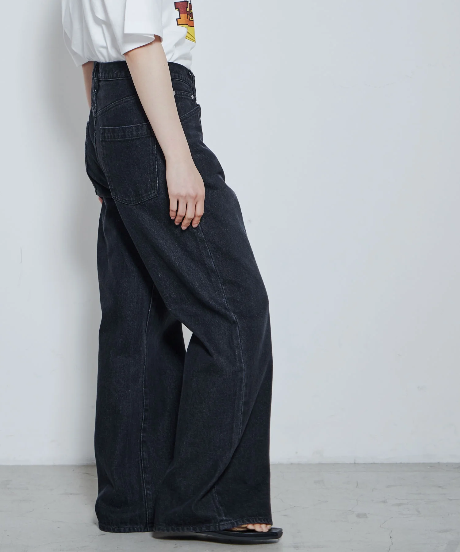 ルーズフィットフレアパンツ - Image 31