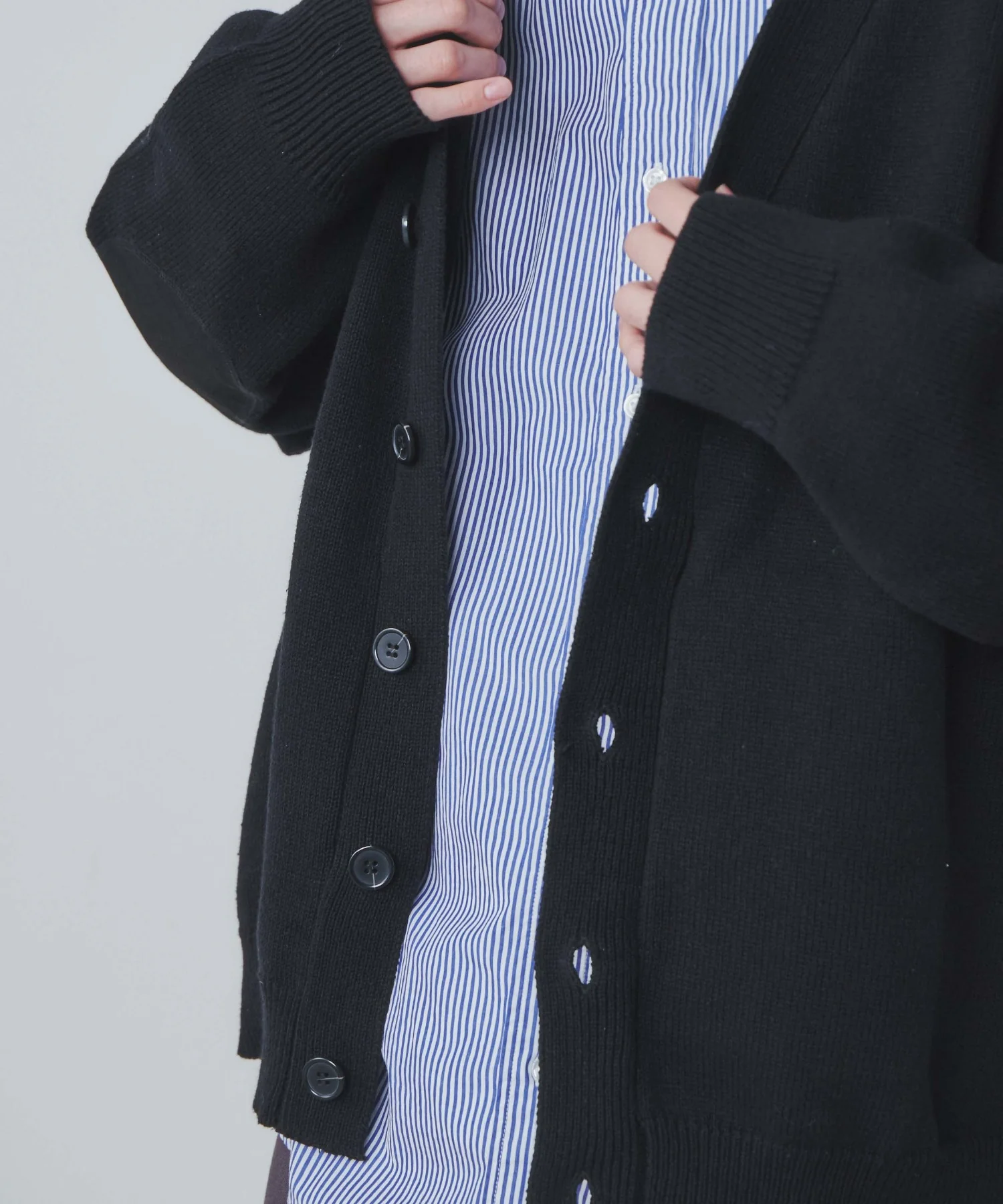 エルボーパッチカーディガン - Image 27