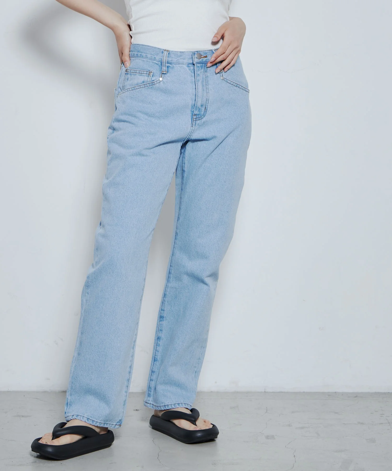 スリムストレートデニムパンツ - Image 10