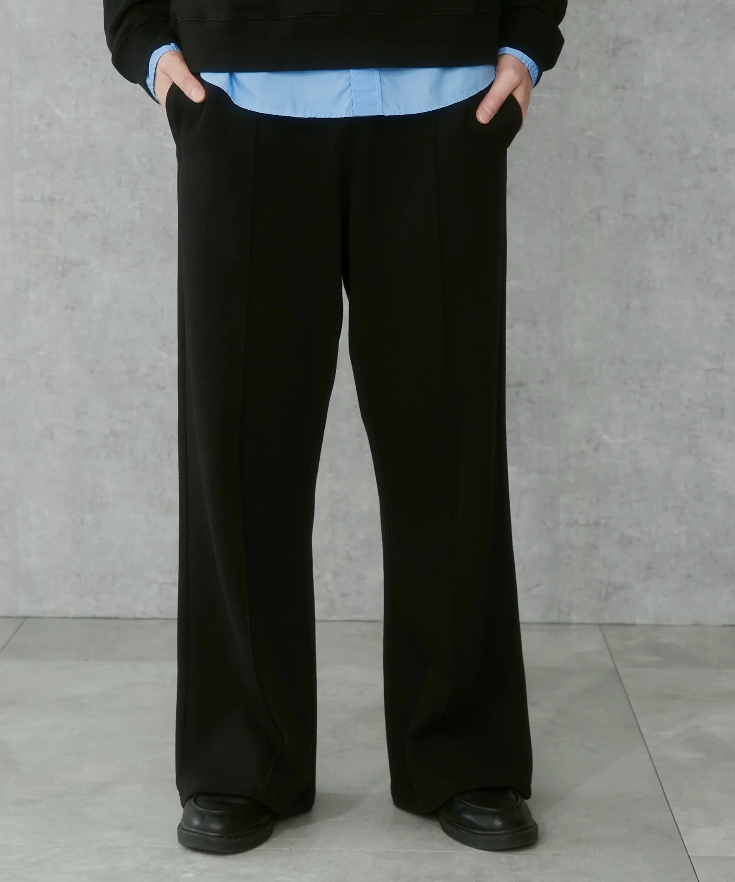 スウェットフレアパンツ - Image 17