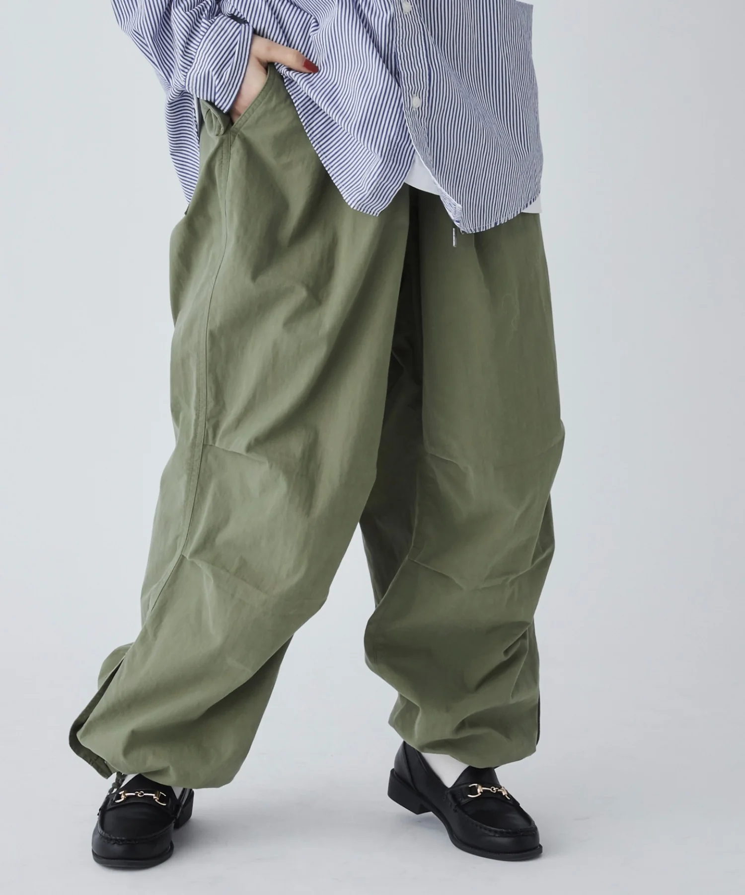 サイドスリットパラシュートパンツ - Image 22