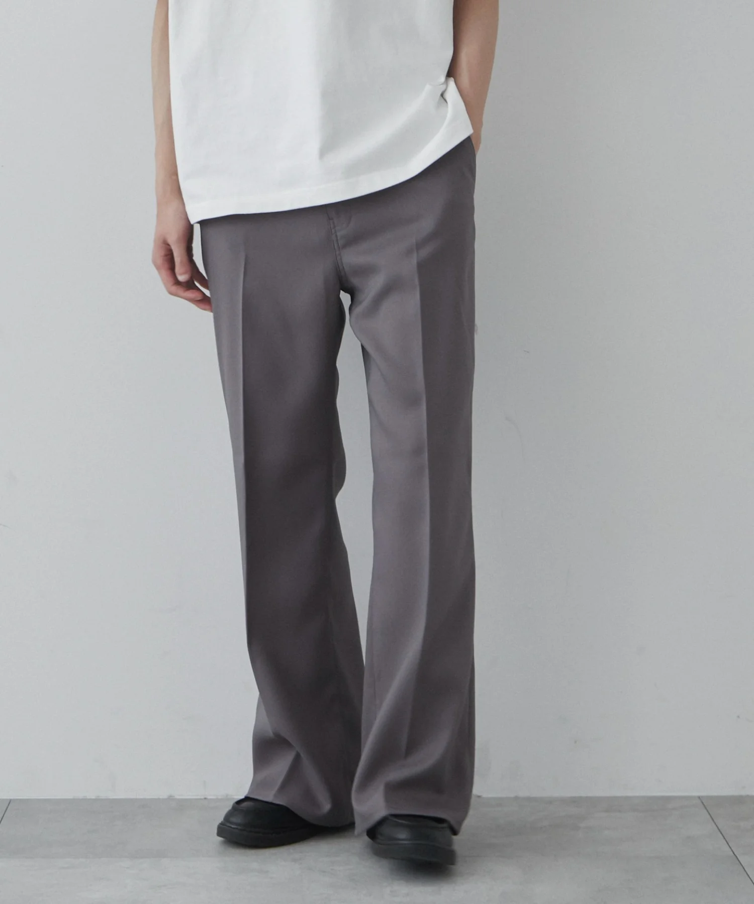 ルーズフィットフレアトラウザー - Image 11