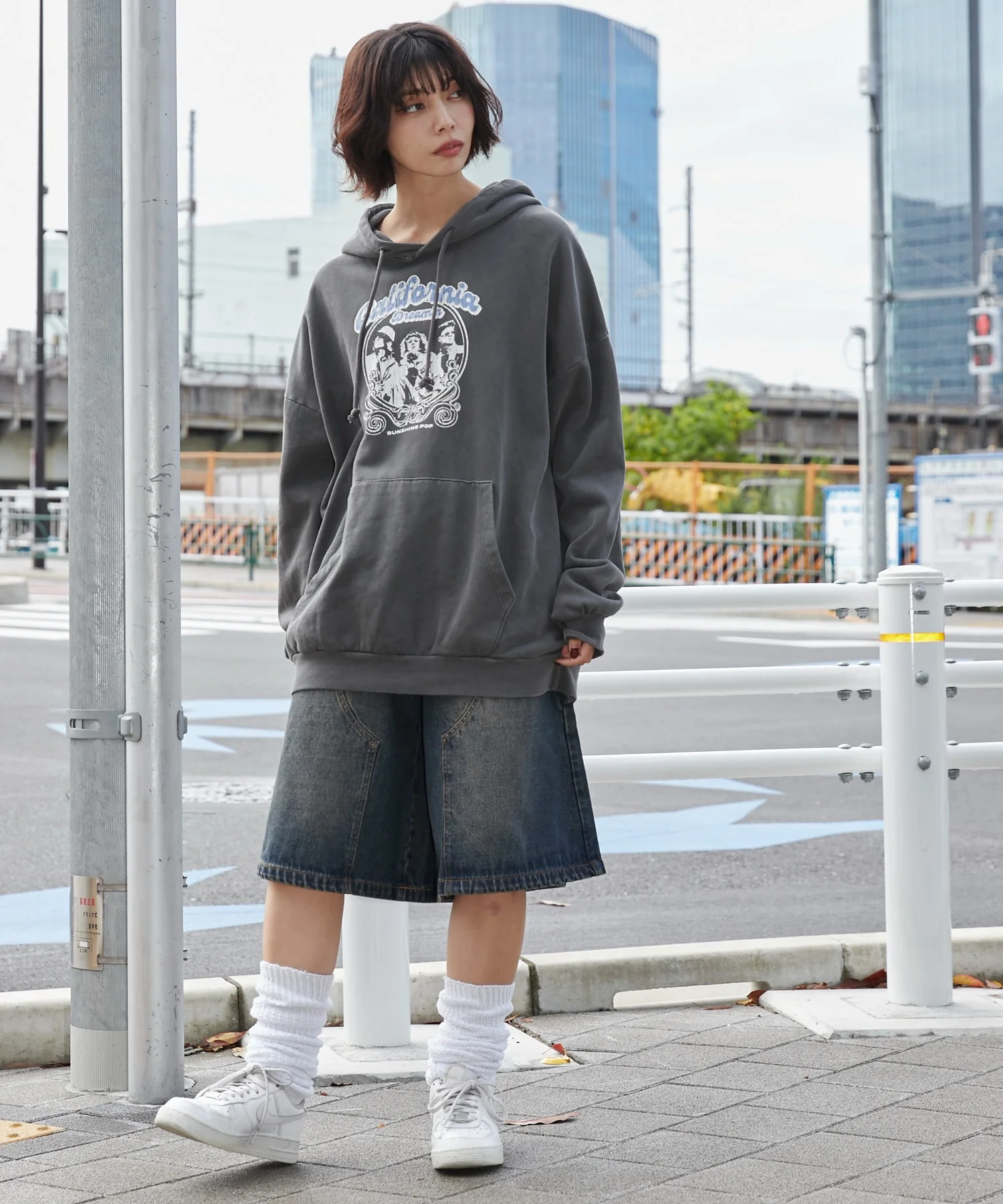 ピグメントグラフィックプルパーカー - Image 37