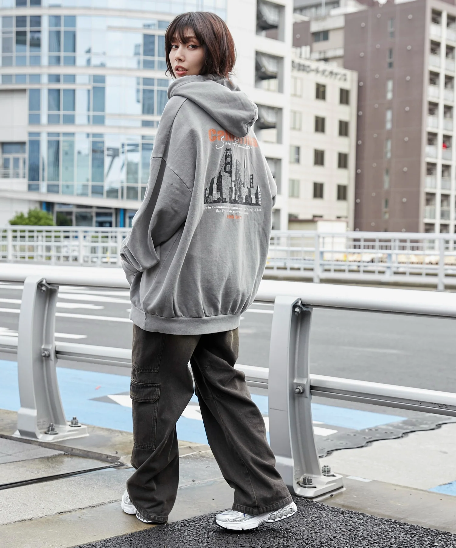 ピグメントグラフィックプルパーカー - Image 48
