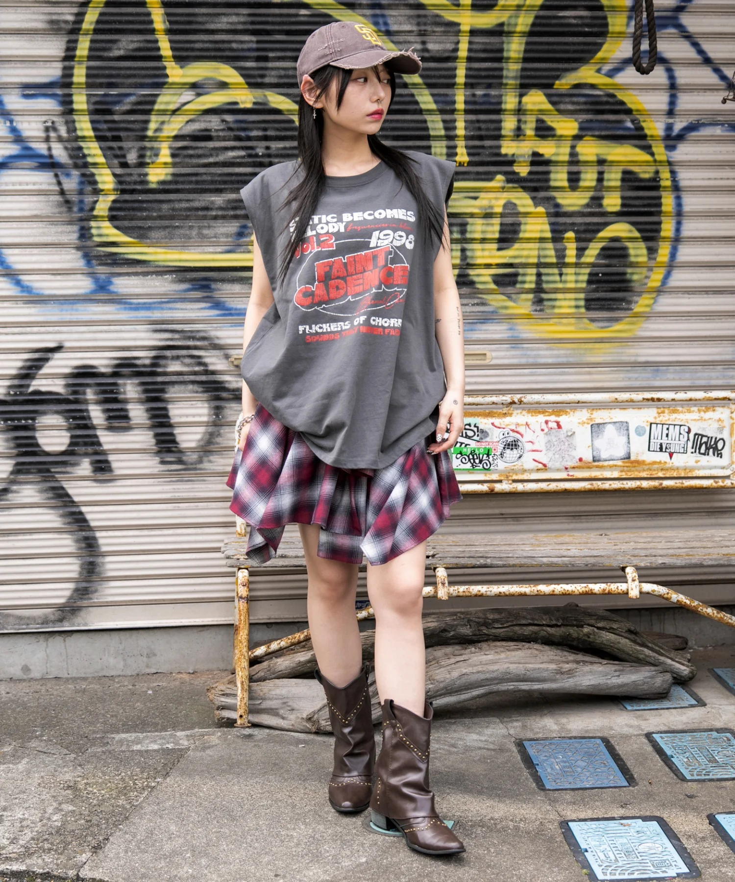 ヴィンテージライクグラフィックノースリーブ - Image 29