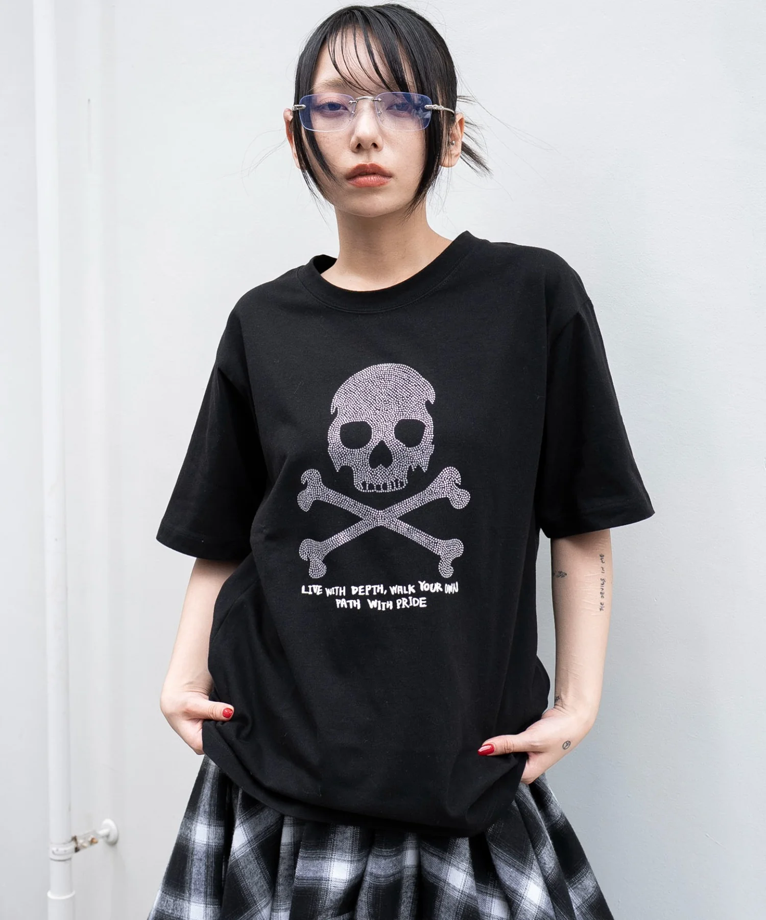 ラインストーンルーズネックT(SS) - Image 15