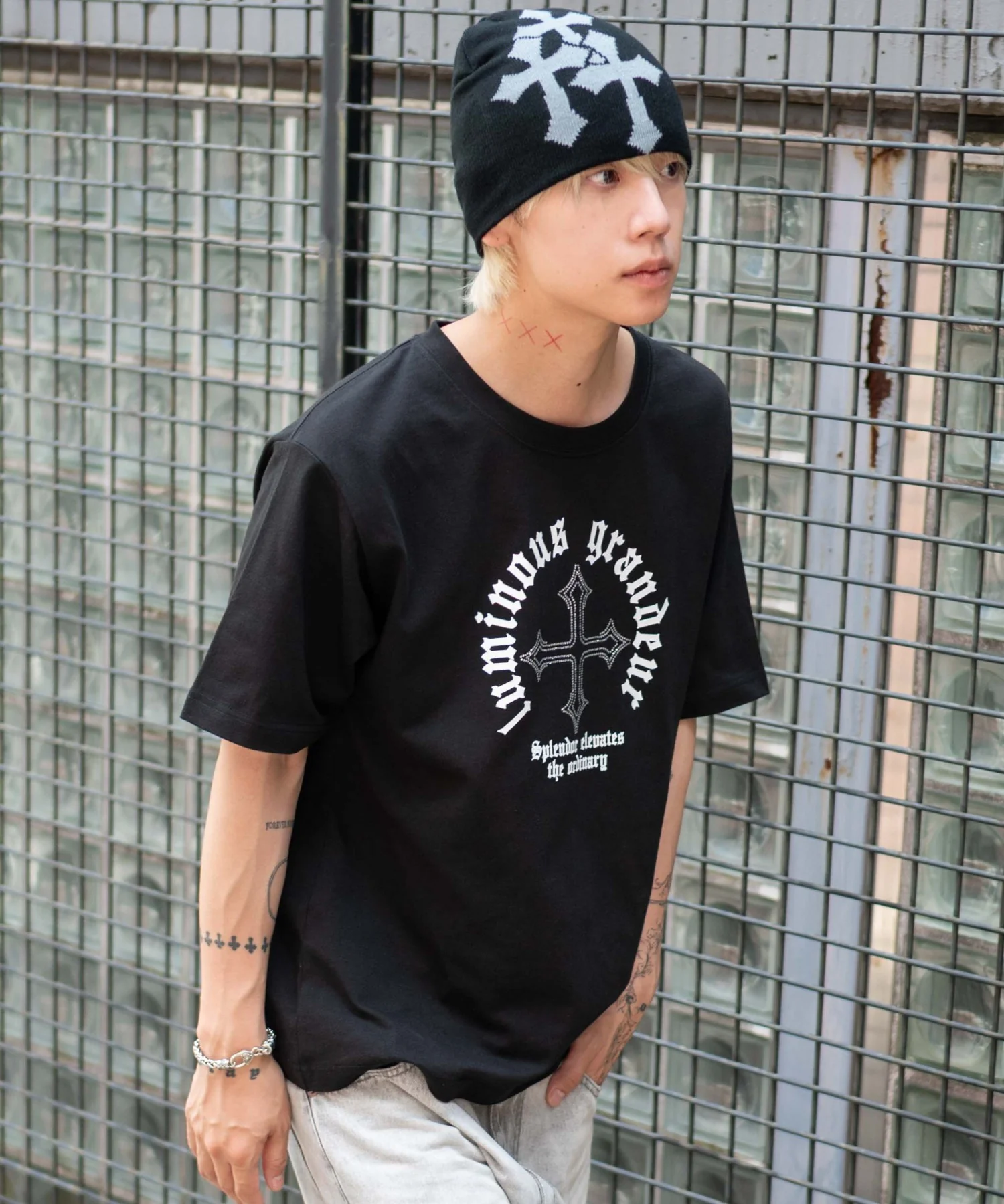 ラインストーンルーズネックT(SS) - Image 18