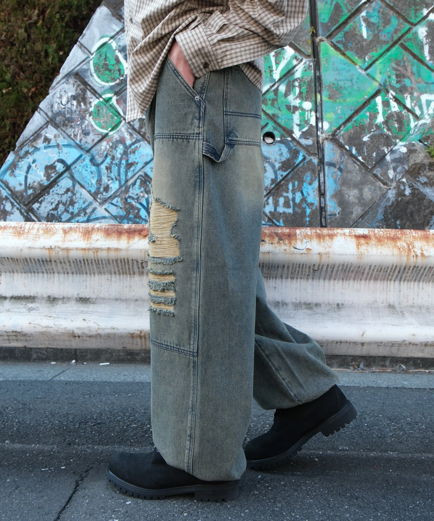 ダブルニーダメージデニムパンツ - Image 15