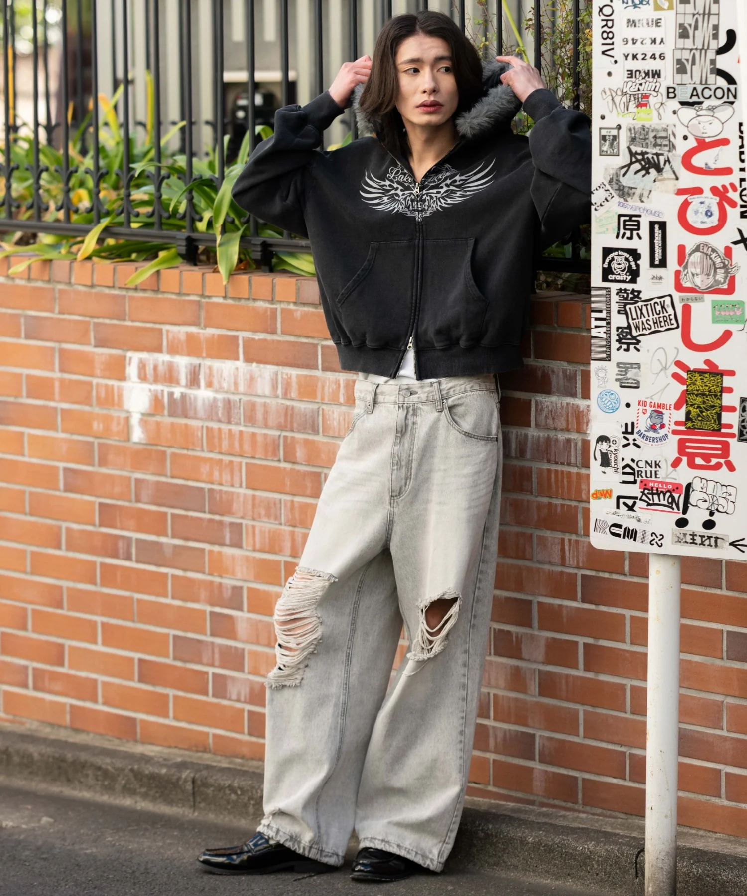 ブリーチファーグラフィックZIPパーカー - Image 33